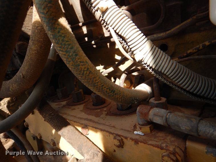 image for item JS9775 1988 Freightliner FC60  fertilizer delivery truck