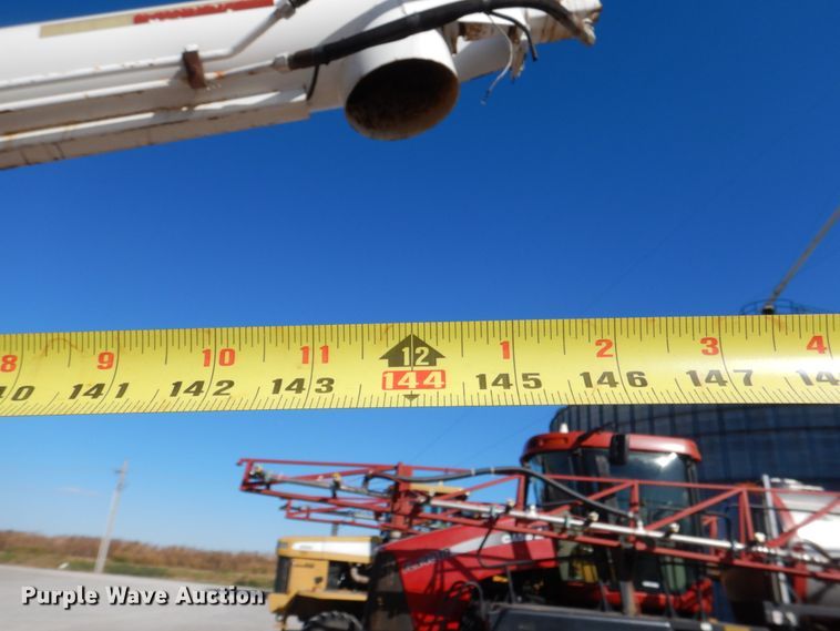 image for item JS9775 1988 Freightliner FC60  fertilizer delivery truck