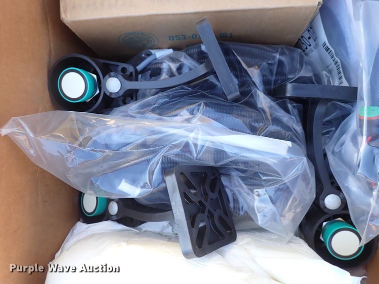 image for item JU9064 Raven  autoboom kit