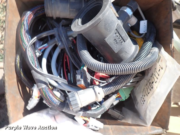 image for item JU9070 Raven  sprayer parts