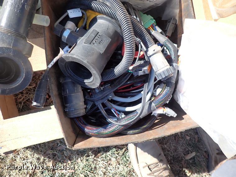 image for item JU9070 Raven  sprayer parts