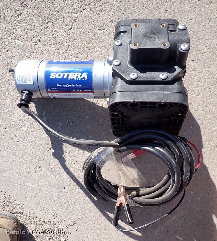 image for item JU9071 (2) pumps