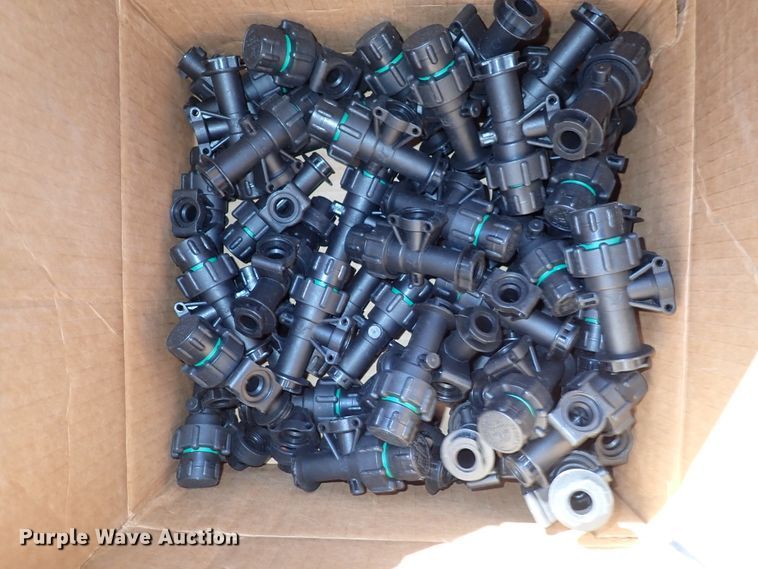 image for item JU9071 (2) pumps