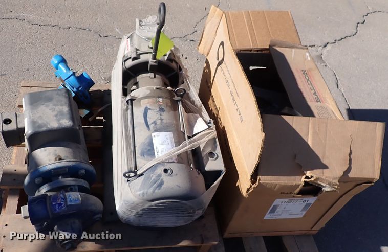 image for item JU9074 Tools