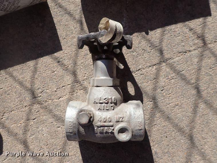 image for item JU9078 NH3 parts