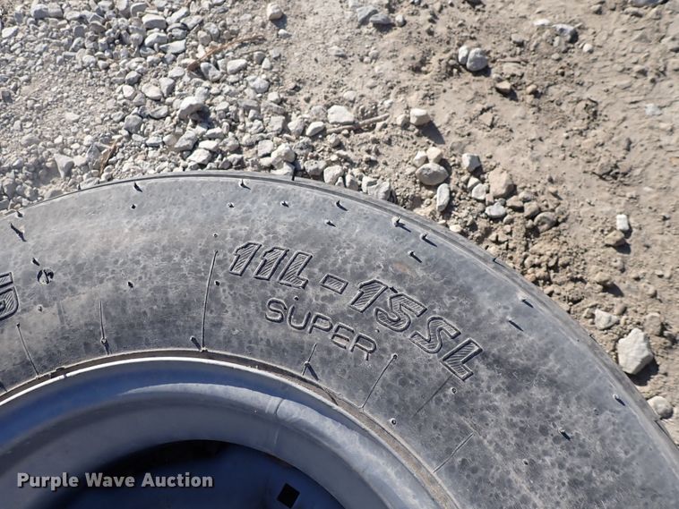 image for item JU9089 (9) tires