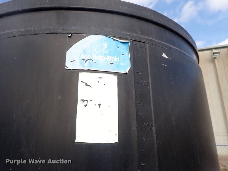 image for item JU9095 ACE Roto-Mold  tank