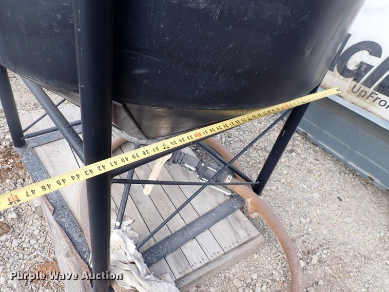 image for item JU9095 ACE Roto-Mold  tank