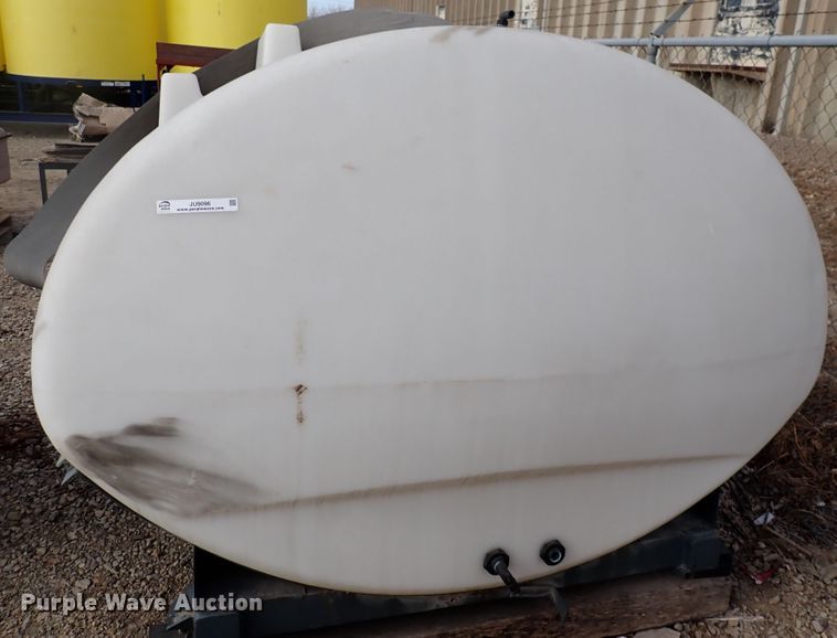 image for item JU9096 Poly tank