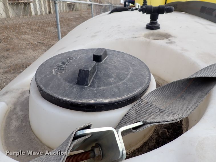 image for item JU9096 Poly tank