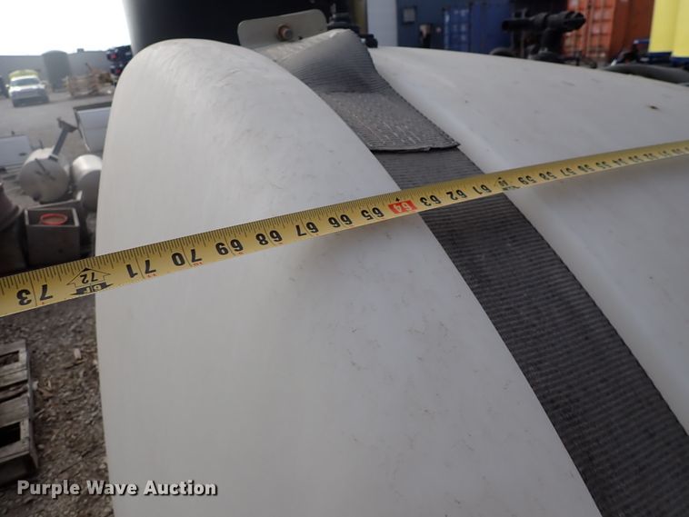 image for item JU9096 Poly tank