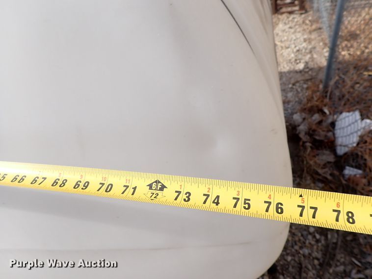 image for item JU9096 Poly tank