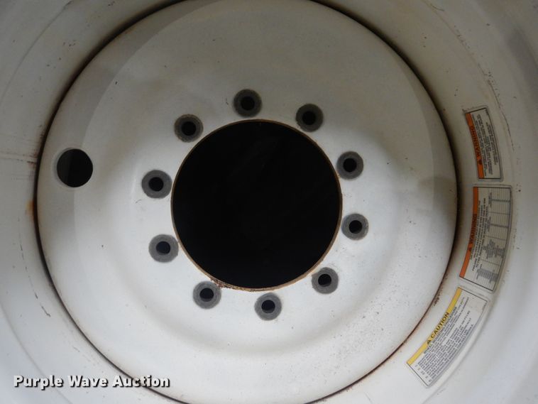 image for item KO9161 Titan  4-24.5R32 flotation tires and wheels