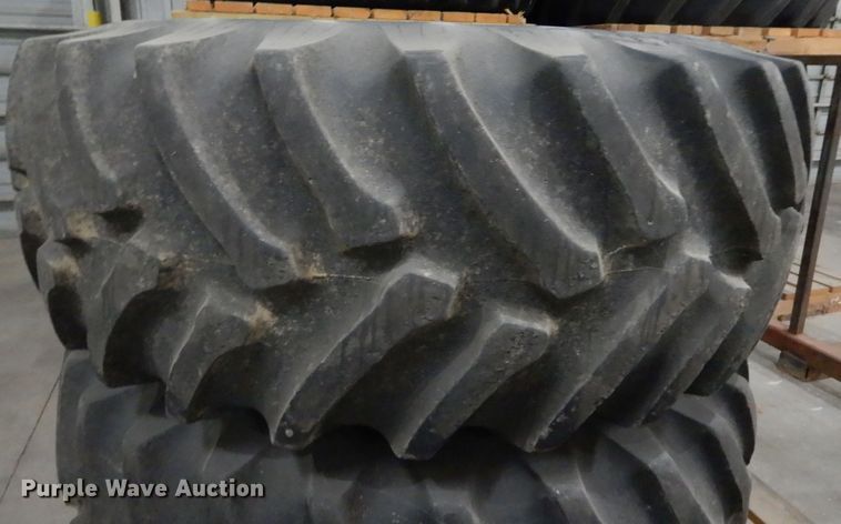 image for item KO9161 Titan  4-24.5R32 flotation tires and wheels