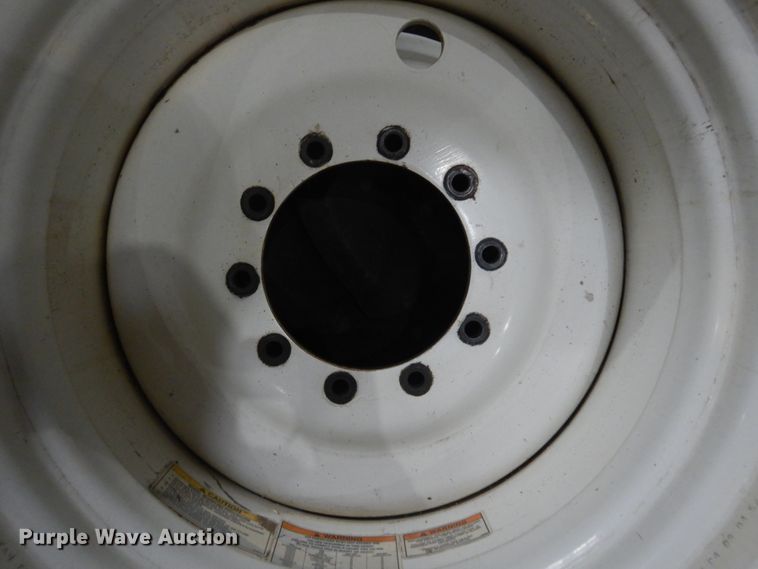 image for item KO9161 Titan  4-24.5R32 flotation tires and wheels