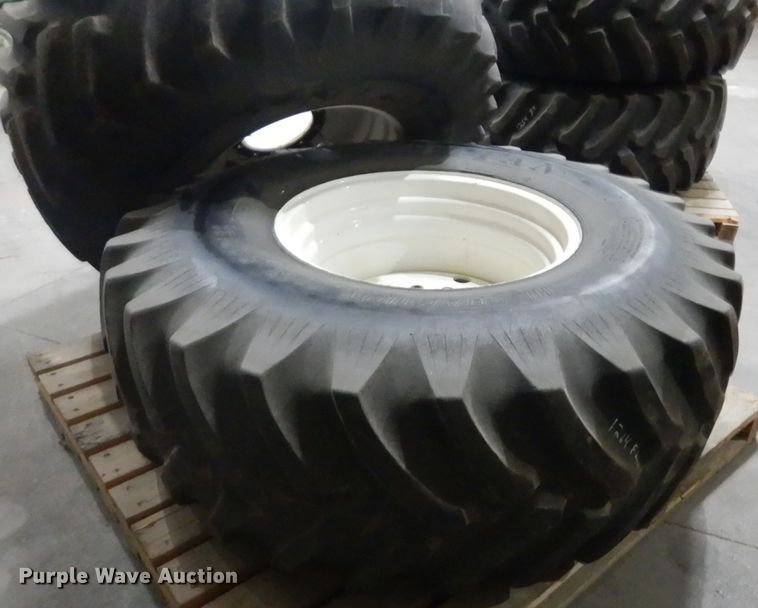 image for item KO9161 Titan  4-24.5R32 flotation tires and wheels