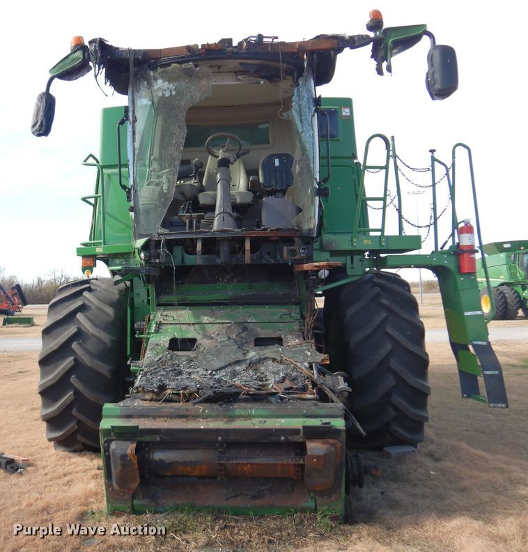 image for item KO9530 2014 John Deere S660  RWA combine