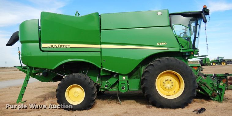 image for item KO9530 2014 John Deere S660  RWA combine