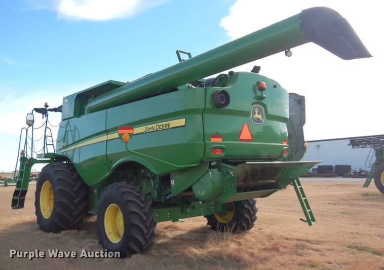 image for item KO9530 2014 John Deere S660  RWA combine