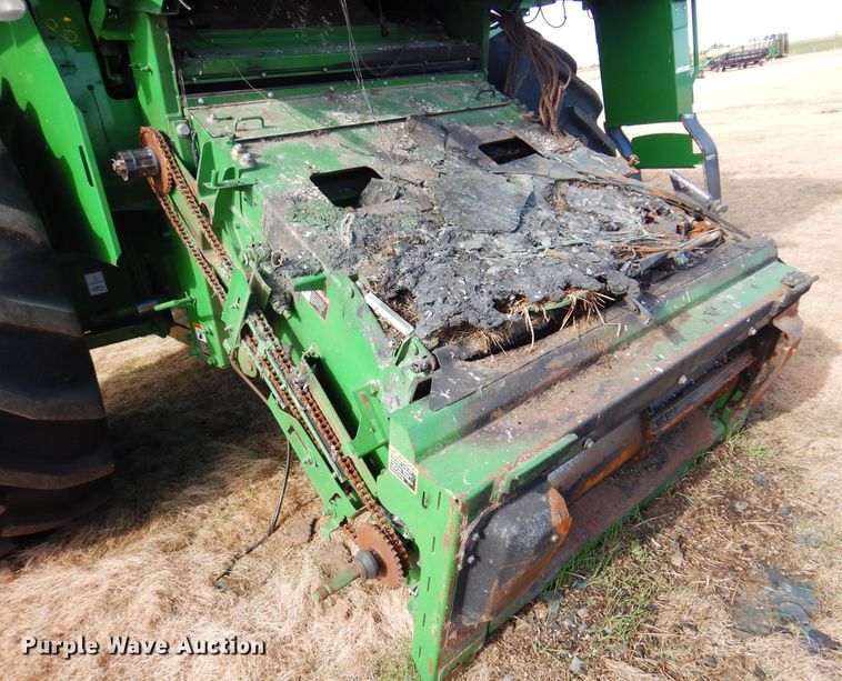 image for item KO9530 2014 John Deere S660  RWA combine