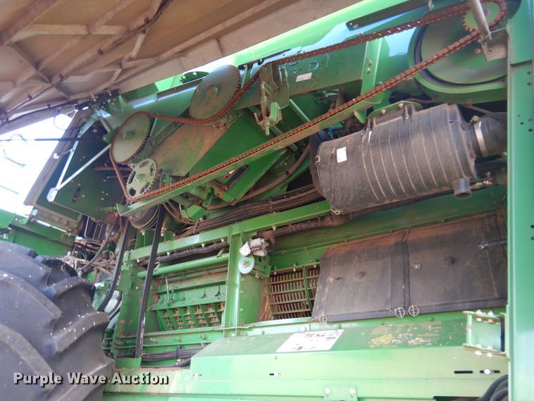 image for item KO9530 2014 John Deere S660  RWA combine