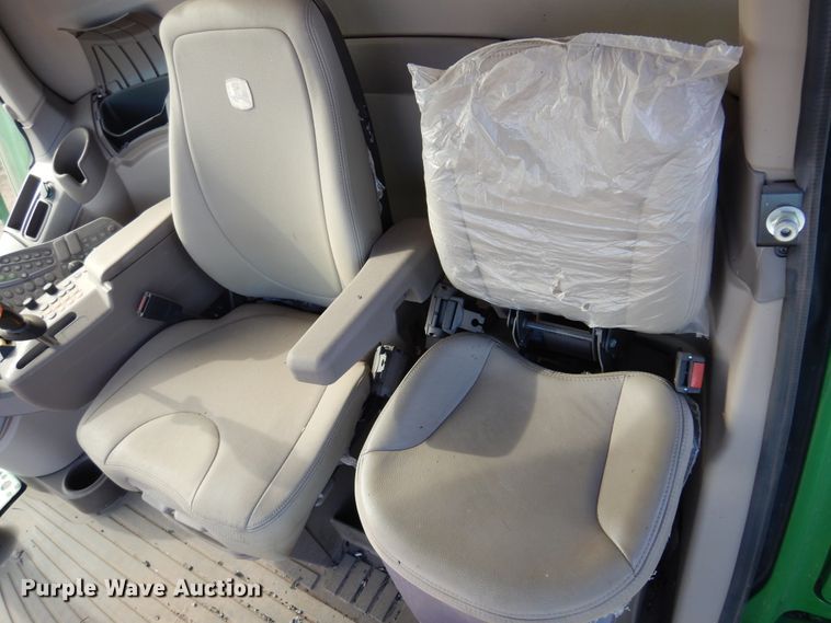 image for item KO9530 2014 John Deere S660  RWA combine