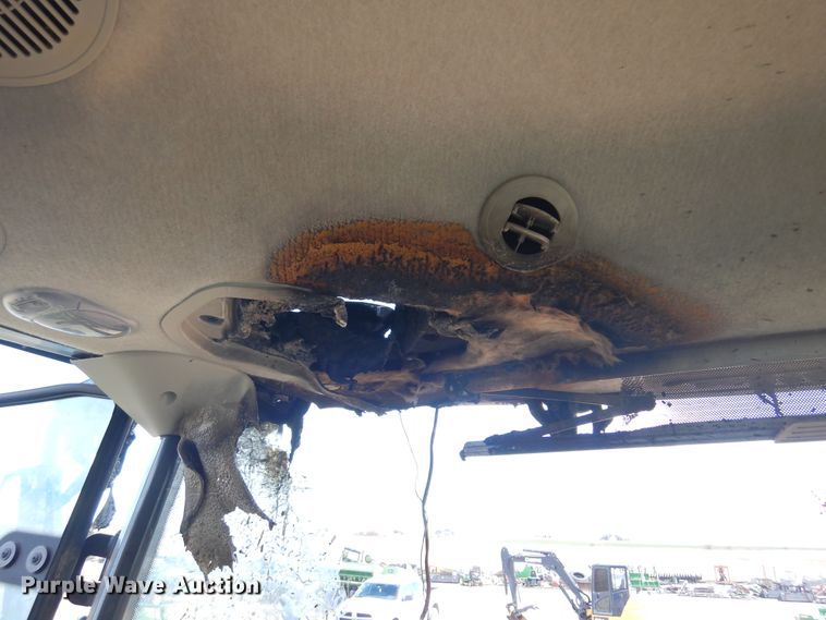 image for item KO9530 2014 John Deere S660  RWA combine