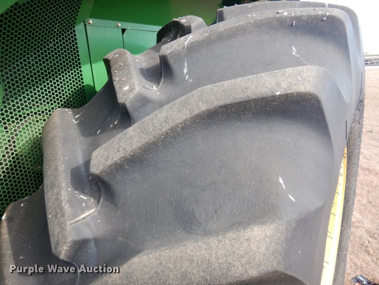 image for item KO9530 2014 John Deere S660  RWA combine