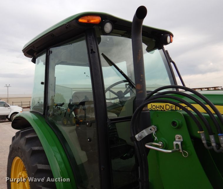 image for item KO9555 John Deere 5085E  MFWD tractor