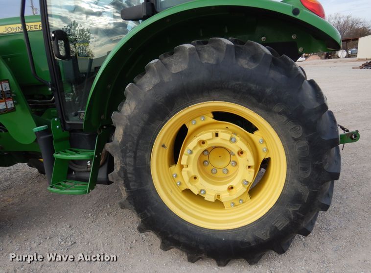 image for item KO9555 John Deere 5085E  MFWD tractor