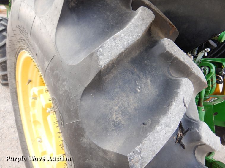 image for item KO9555 John Deere 5085E  MFWD tractor