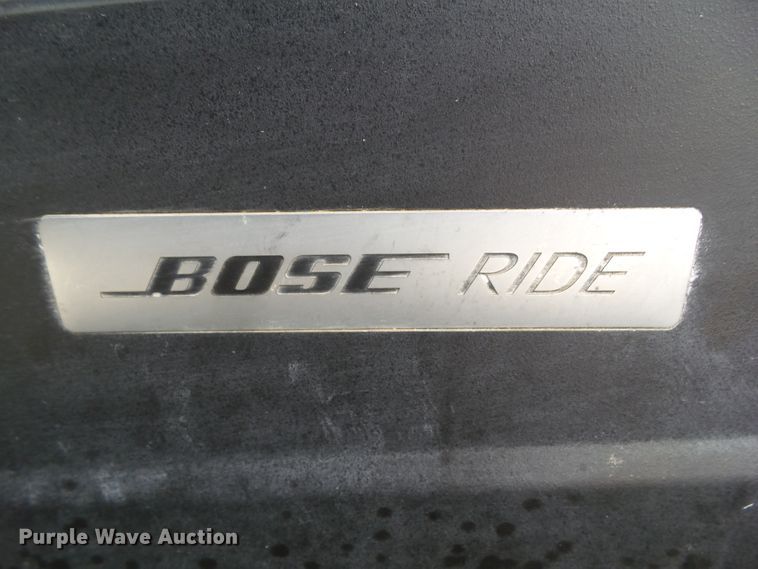 image for item DA7194 2004 Kenworth T2000  semi truck