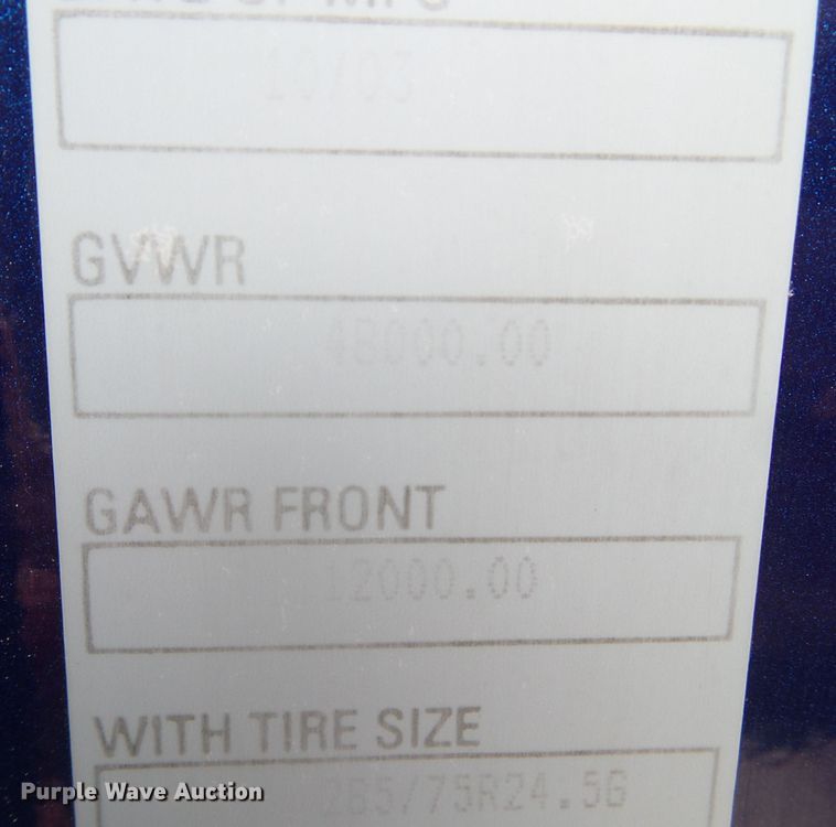 image for item DA7194 2004 Kenworth T2000  semi truck