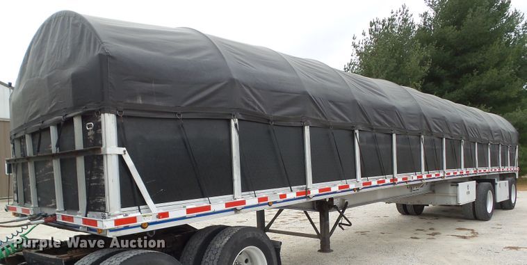 image for item DA7195 2006 East  flatbed trailer