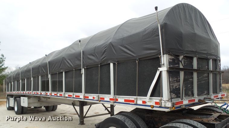 image for item DA7195 2006 East  flatbed trailer
