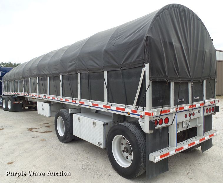 image for item DA7195 2006 East  flatbed trailer