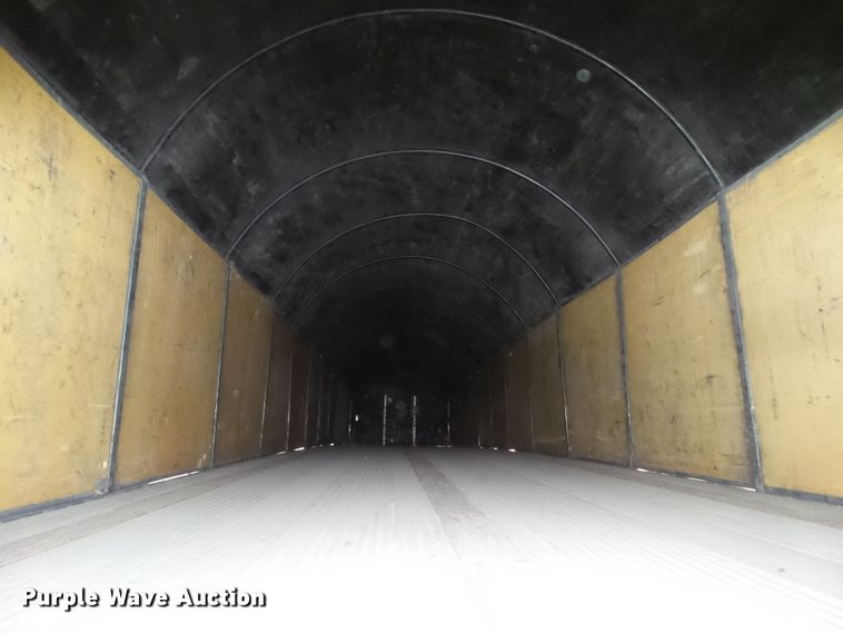 image for item DA7195 2006 East  flatbed trailer