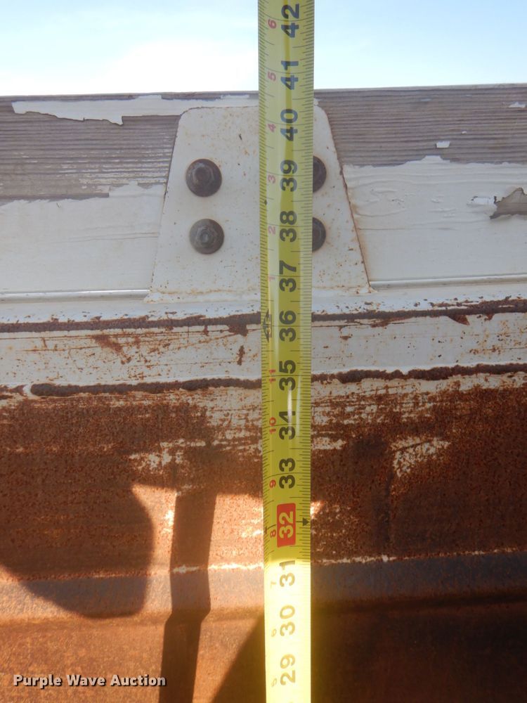 image for item DH7311 2016 Kalyn Siebert AL-3835  end dump trailer