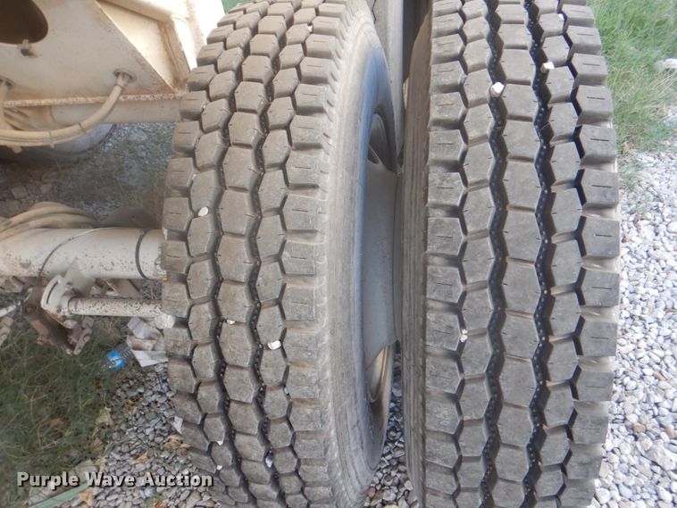 image for item DH7311 2016 Kalyn Siebert AL-3835  end dump trailer