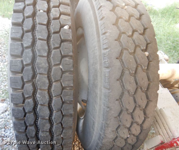 image for item DH7311 2016 Kalyn Siebert AL-3835  end dump trailer