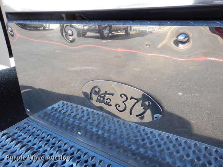 image for item DH7323 2003 Peterbilt 379  semi truck