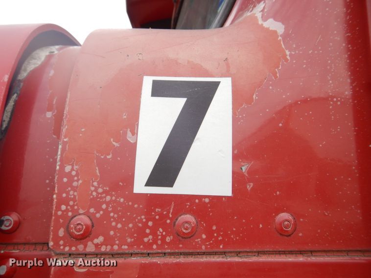 image for item DH8013 1993 International 9200  truck cab and chassis