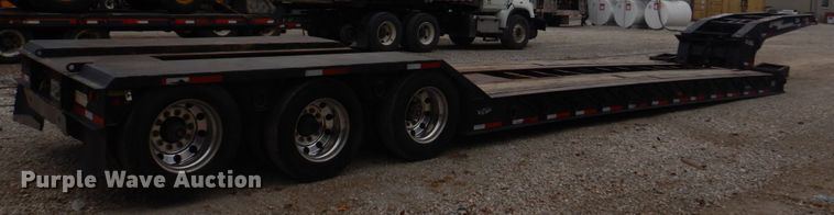 image for item DH8085 2002 Eager Beaver 55GSL  lowboy equipment trailer