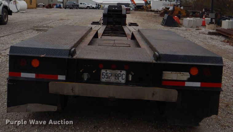 image for item DH8085 2002 Eager Beaver 55GSL  lowboy equipment trailer