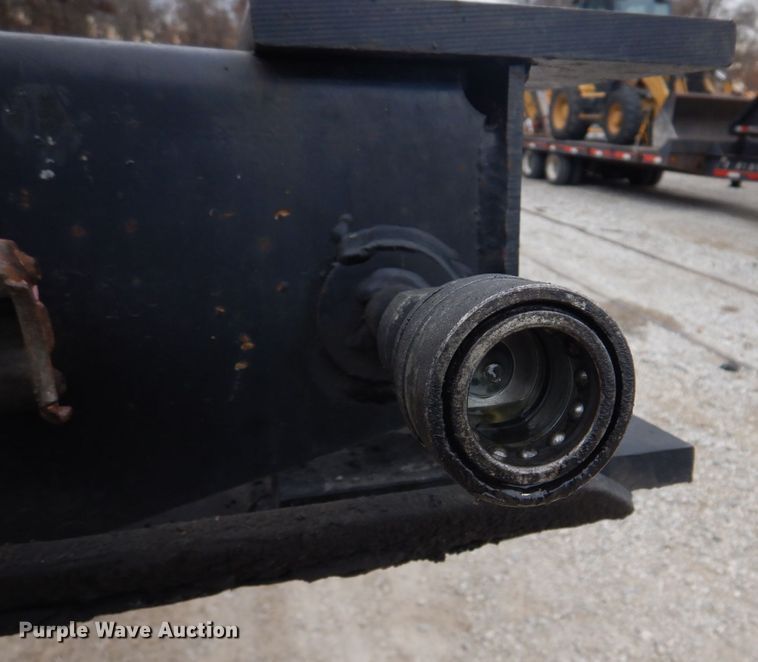 image for item DH8085 2002 Eager Beaver 55GSL  lowboy equipment trailer