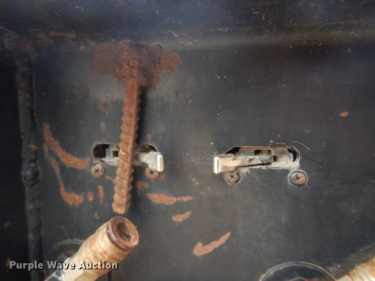 image for item DH8085 2002 Eager Beaver 55GSL  lowboy equipment trailer