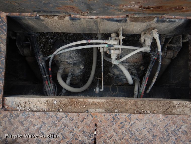 image for item DH8085 2002 Eager Beaver 55GSL  lowboy equipment trailer