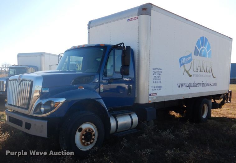 image for item DH8087 2013 International WorkStar 7300  box truck