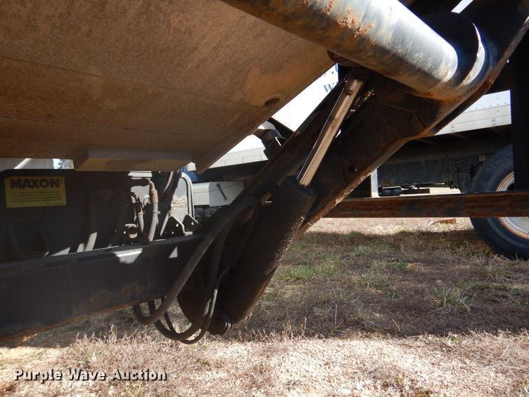 image for item DH8087 2013 International WorkStar 7300  box truck