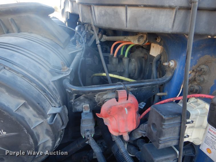 image for item DH8087 2013 International WorkStar 7300  box truck